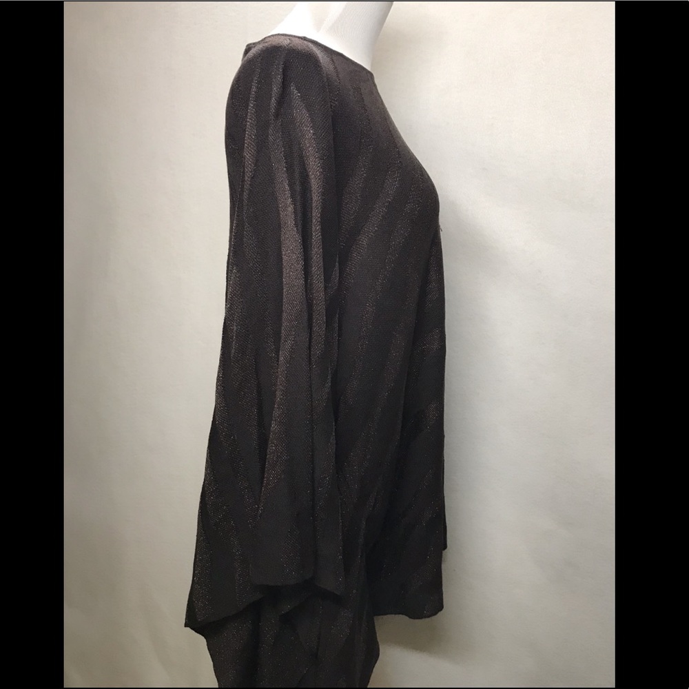 💥SOLD💥ST JOHN Collection Brown Poncho - Picture 2 of 5